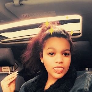 Meet your Posher, Elizmarie